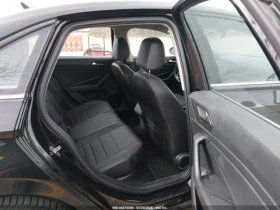 VW Jetta * КОЖА* ПОДГРЕВ* НАВИ* ПАРКТРОНИК* , снимка 12