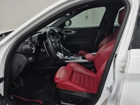 Alfa Romeo Giulia VELOCE AWD 280кс * Възможност за Лизинг*  - 25000 € / 48895.75 лв. - 63388858 7
