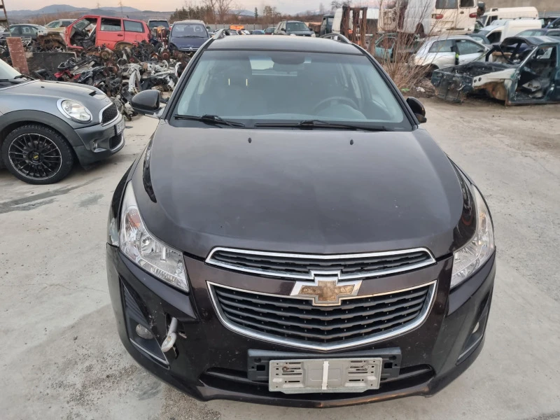 Chevrolet Cruze 1.7dizel-131ks-2013god, снимка 1 - Автомобили и джипове - 47402464