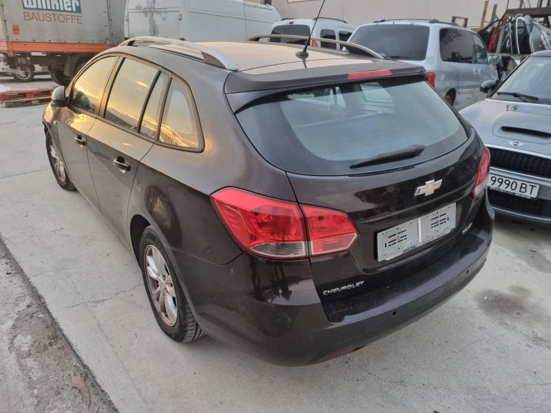 Chevrolet Cruze 1.7dizel-131ks-2013god, снимка 5 - Автомобили и джипове - 47402464