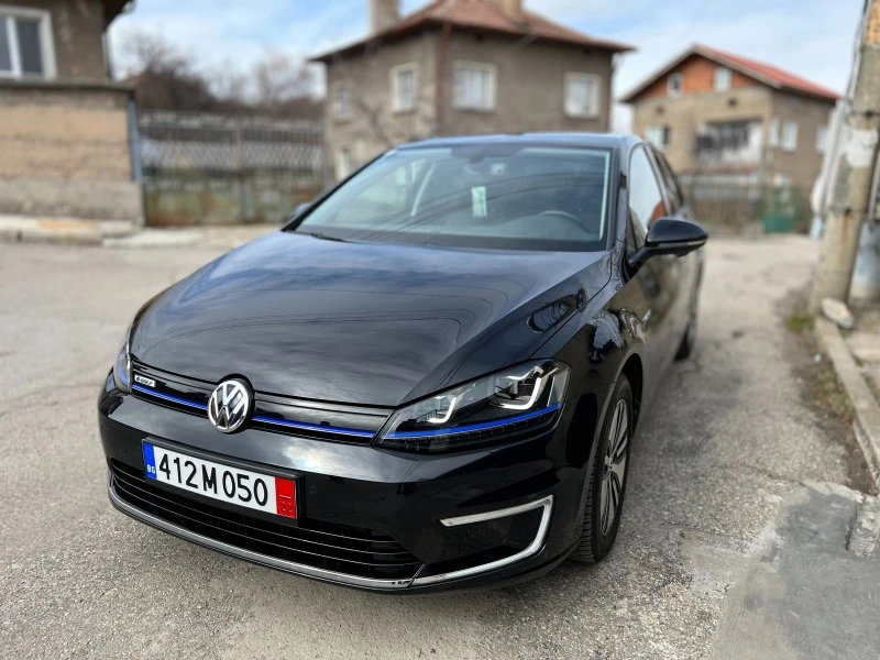 VW Golf, снимка 1 - Автомобили и джипове - 47416094