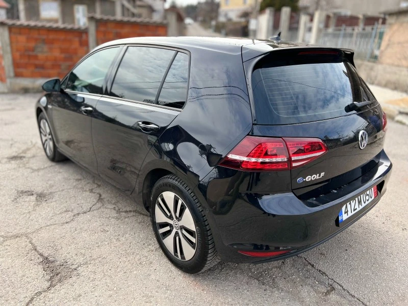 VW Golf, снимка 5 - Автомобили и джипове - 47416094