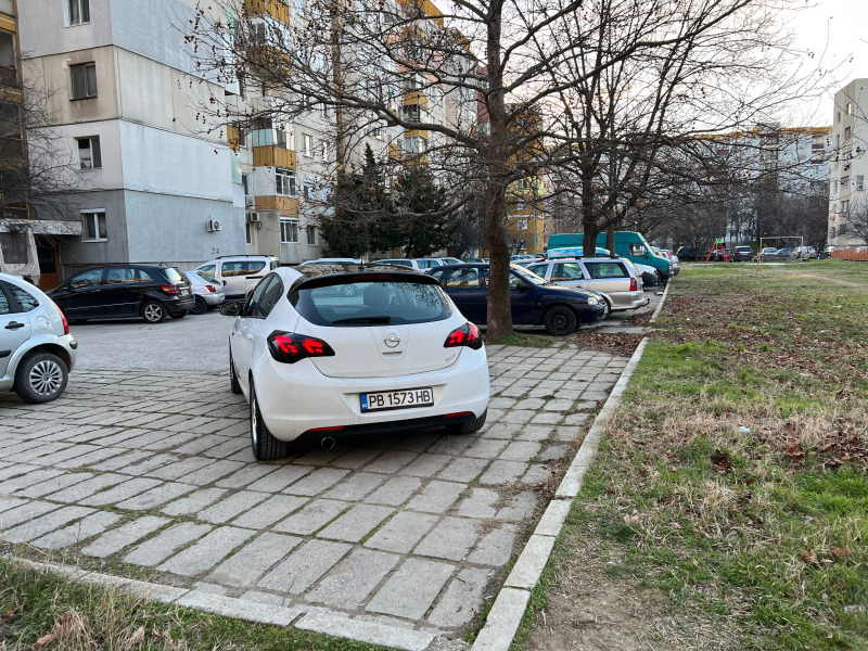 Opel Astra, снимка 5 - Автомобили и джипове - 45479545