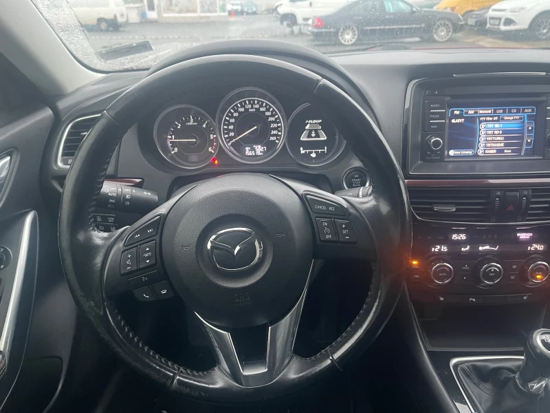 Mazda 6 2.2D Skyactive , снимка 15 - Автомобили и джипове - 48400658