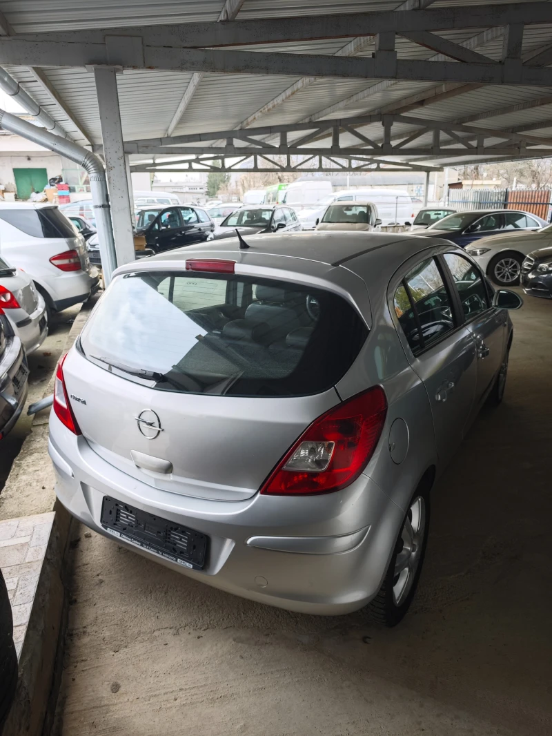 Opel Corsa 1.4I , снимка 4 - Автомобили и джипове - 48962097