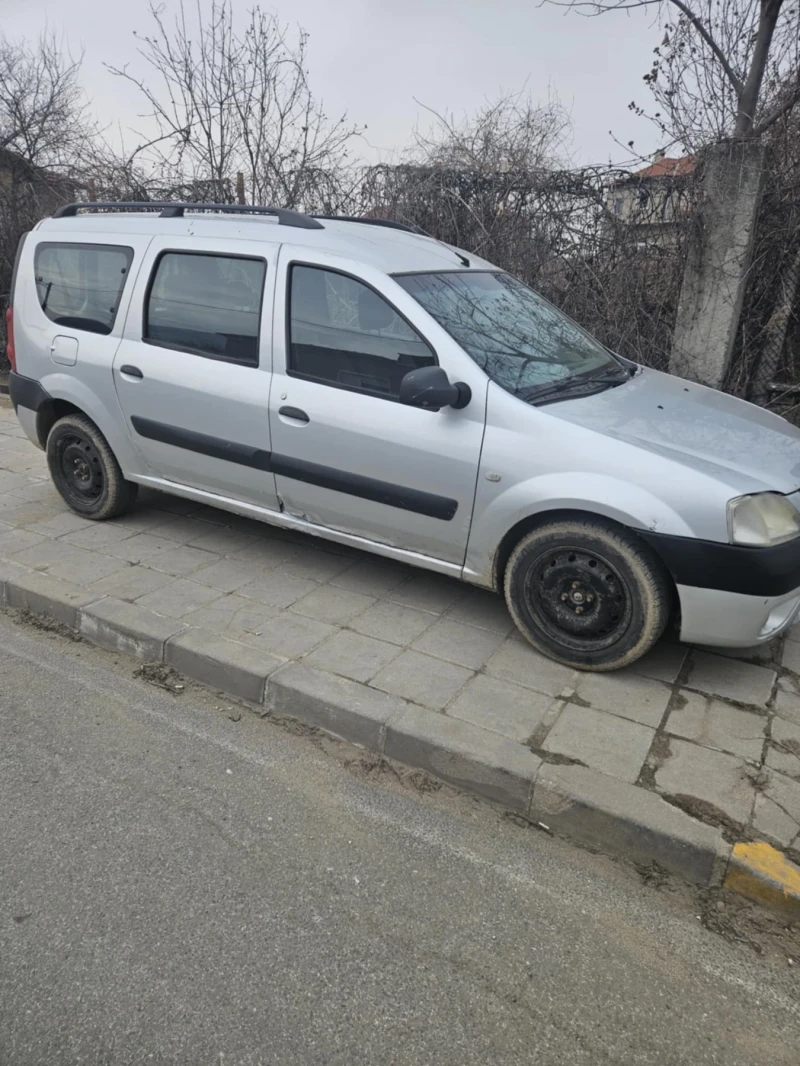 Dacia Logan, снимка 4 - Автомобили и джипове - 49254204