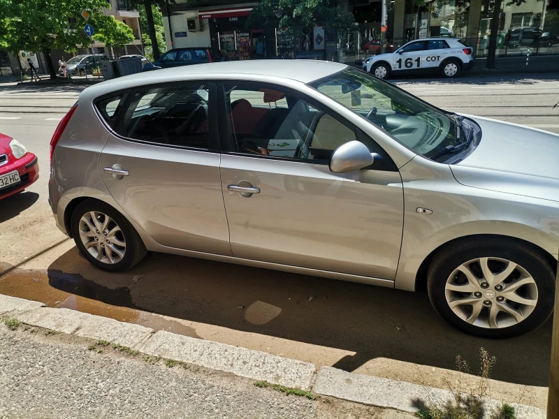 Hyundai I30, снимка 3 - Автомобили и джипове - 49343302