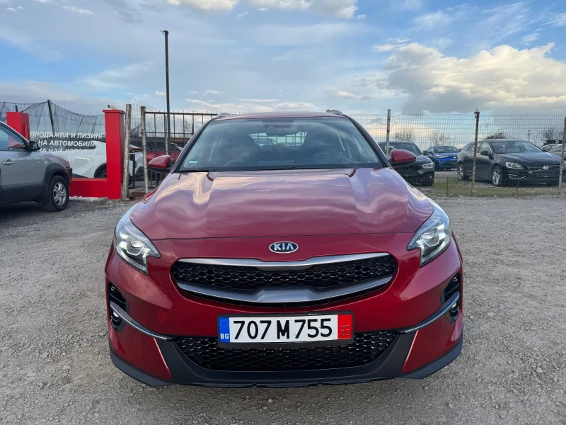 Kia XCeed 1.5, снимка 1 - Автомобили и джипове - 49506274