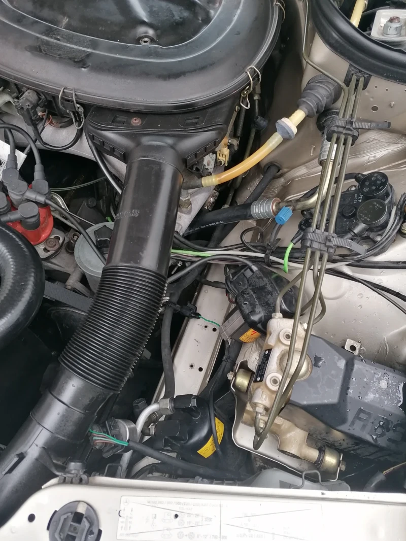 Mercedes-Benz 124, снимка 8 - Автомобили и джипове - 51855990