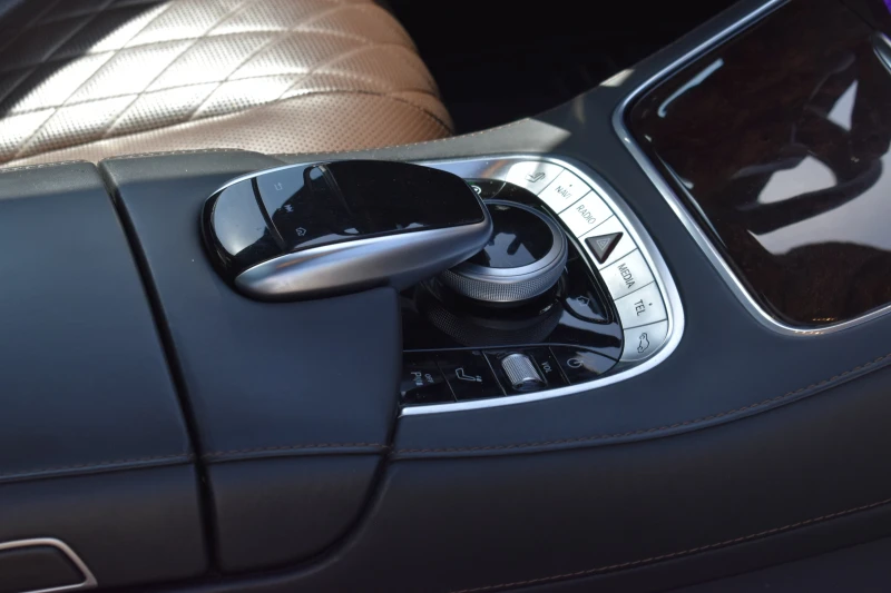 Mercedes-Benz S 350 130000KM!!!* 4MATIC* BURMEISTER* 360CAM* LINE-ASSI, снимка 15 - Автомобили и джипове - 51602263