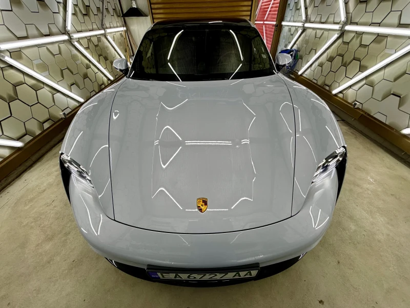 Porsche Taycan Turbo s, снимка 3 - Автомобили и джипове - 52719923