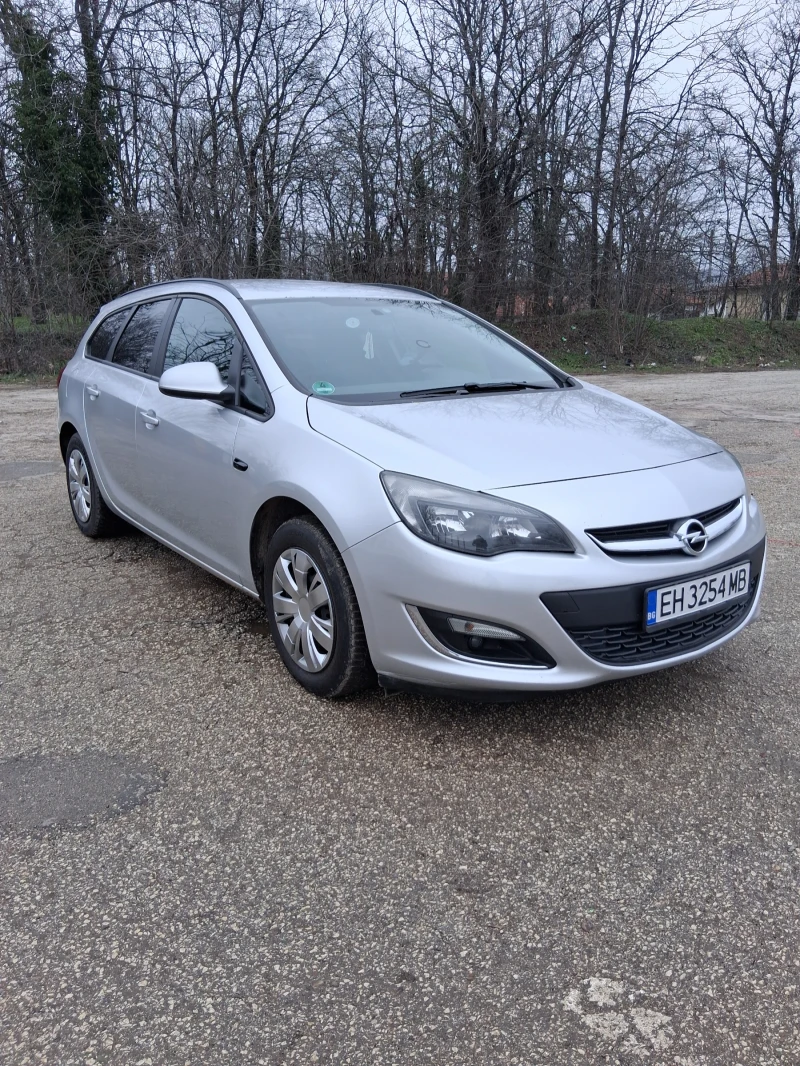 Opel Astra J 1.7 -110 CDTI, снимка 3 - Автомобили и джипове - 53013227
