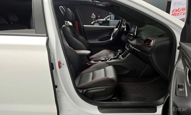 Hyundai I30, снимка 11 - Автомобили и джипове - 53019619