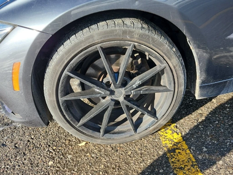 BMW 330  XDRIVE * CARFAX * БЕЗ ПЪРВОНАЧАЛНА ВНОСКА, снимка 6 - Автомобили и джипове - 53125345