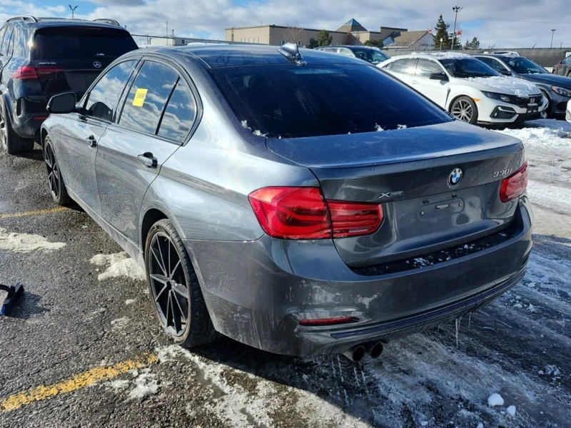 BMW 330  XDRIVE * CARFAX * БЕЗ ПЪРВОНАЧАЛНА ВНОСКА, снимка 4 - Автомобили и джипове - 53125345