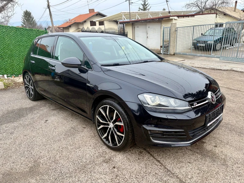 VW Golf Обслужен, Keyless, Керамика, Бензин