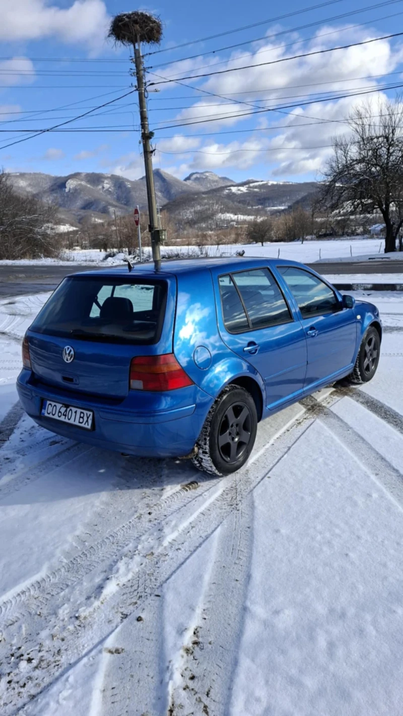 VW Golf 1.9 тди, снимка 3 - Автомобили и джипове - 53599458
