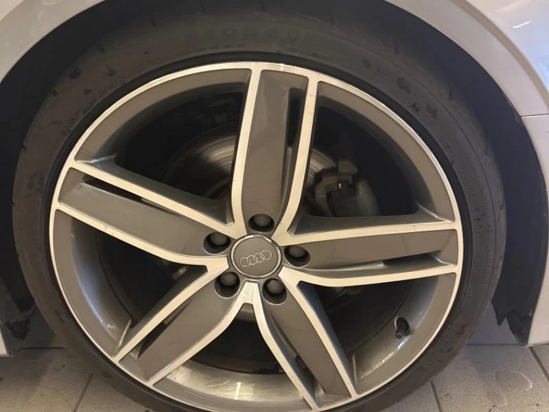 Audi A3 * 2.0T Technik * * АвтоКредит - изображение 6