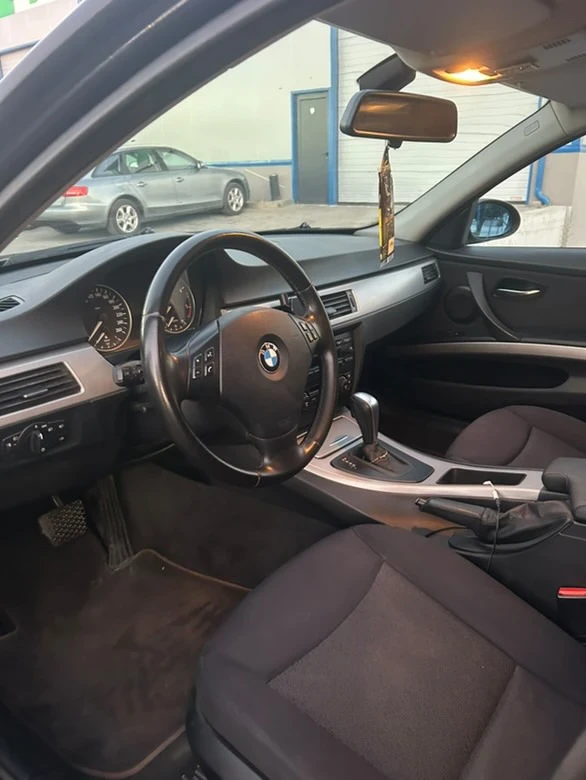 BMW 320, снимка 6 - Автомобили и джипове - 53797984