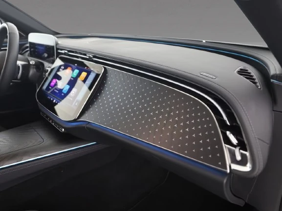 Mercedes-Benz E 450 d 4Matic = AMG Line = Advanced Plus Гаранция, снимка 9 - Автомобили и джипове - 54215588