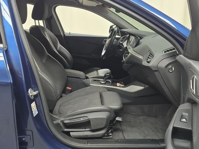 BMW 118 D | 89 200 �� | 2022 �. | LED | CARPLAY | Mobile.bg � ����������� 6