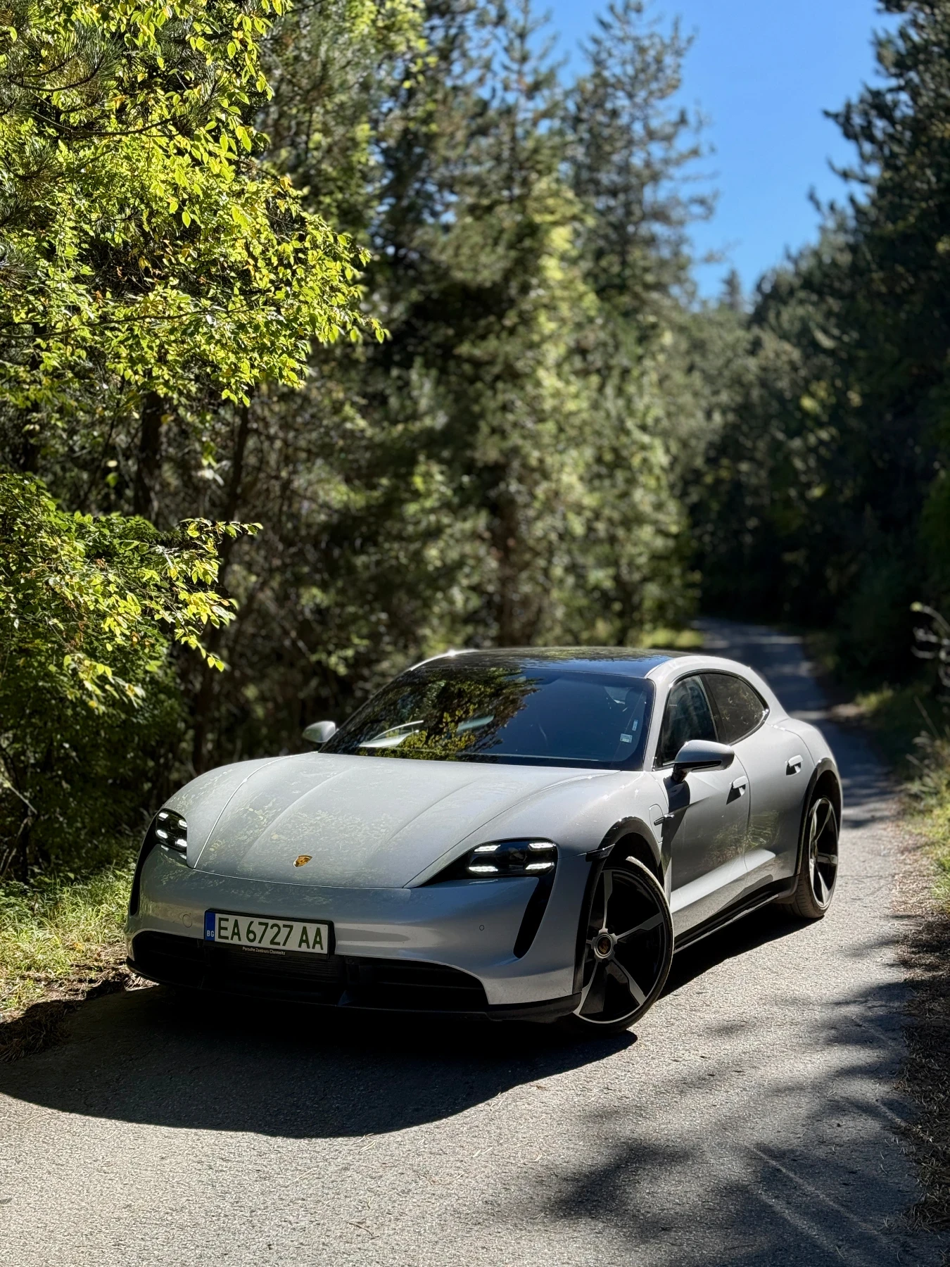 Porsche Taycan Turbo s, снимка 1