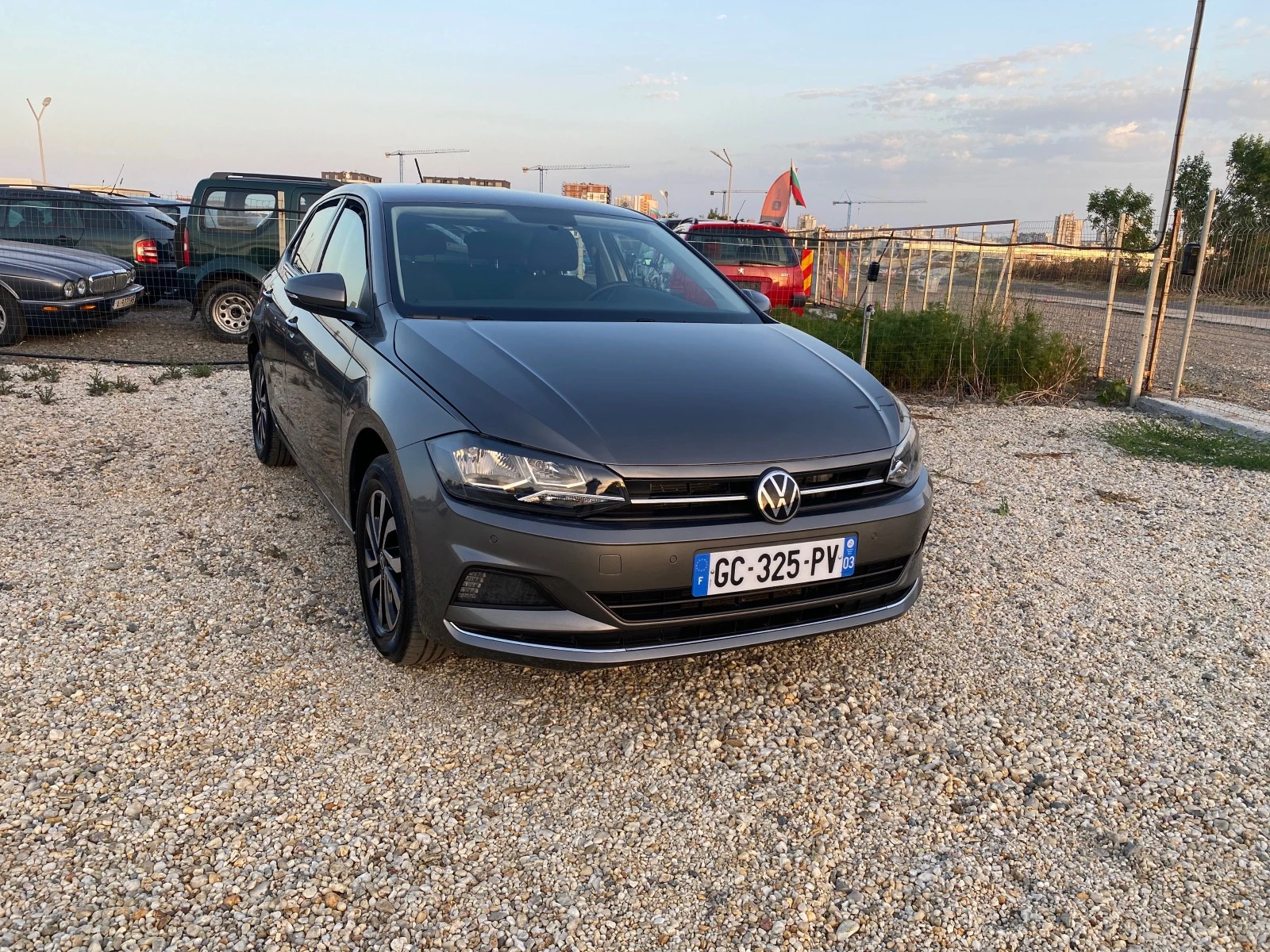 VW Polo 1, 0 DISTRONIK - изображение 5