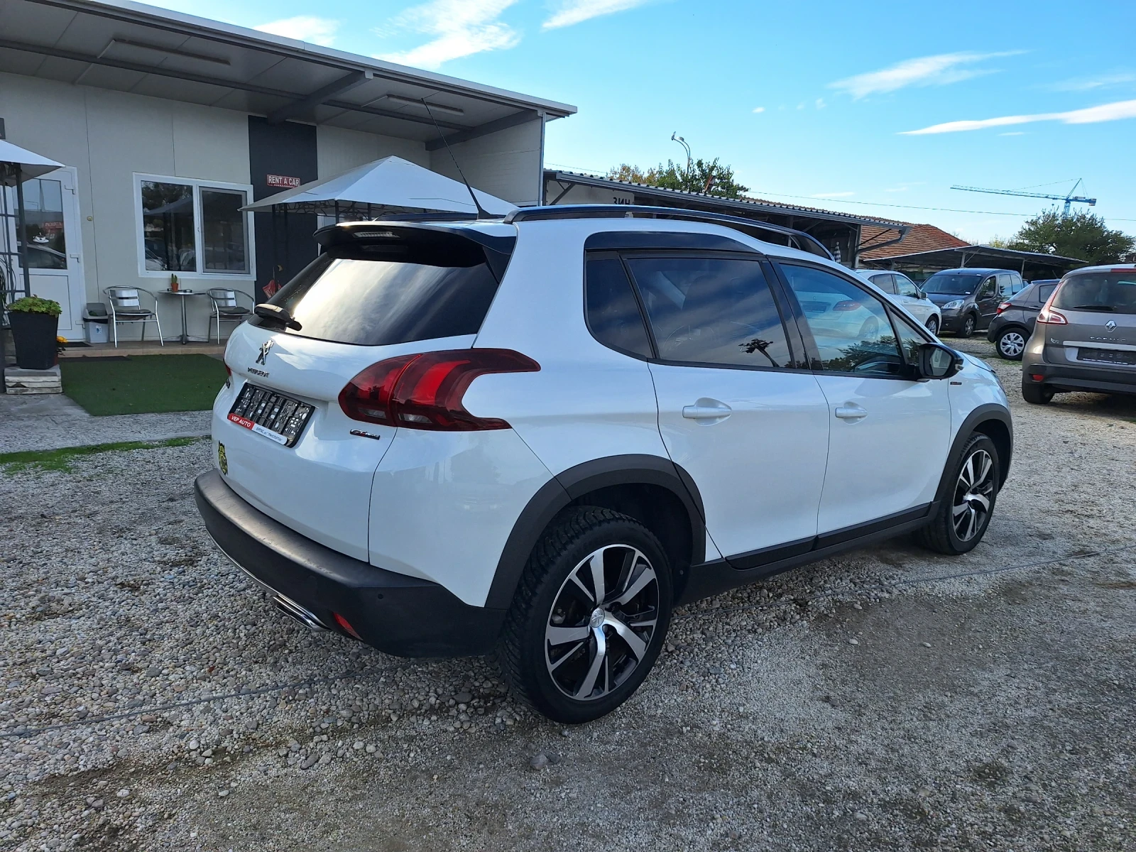 Peugeot 2008 1.6 HDI GTline - изображение 5