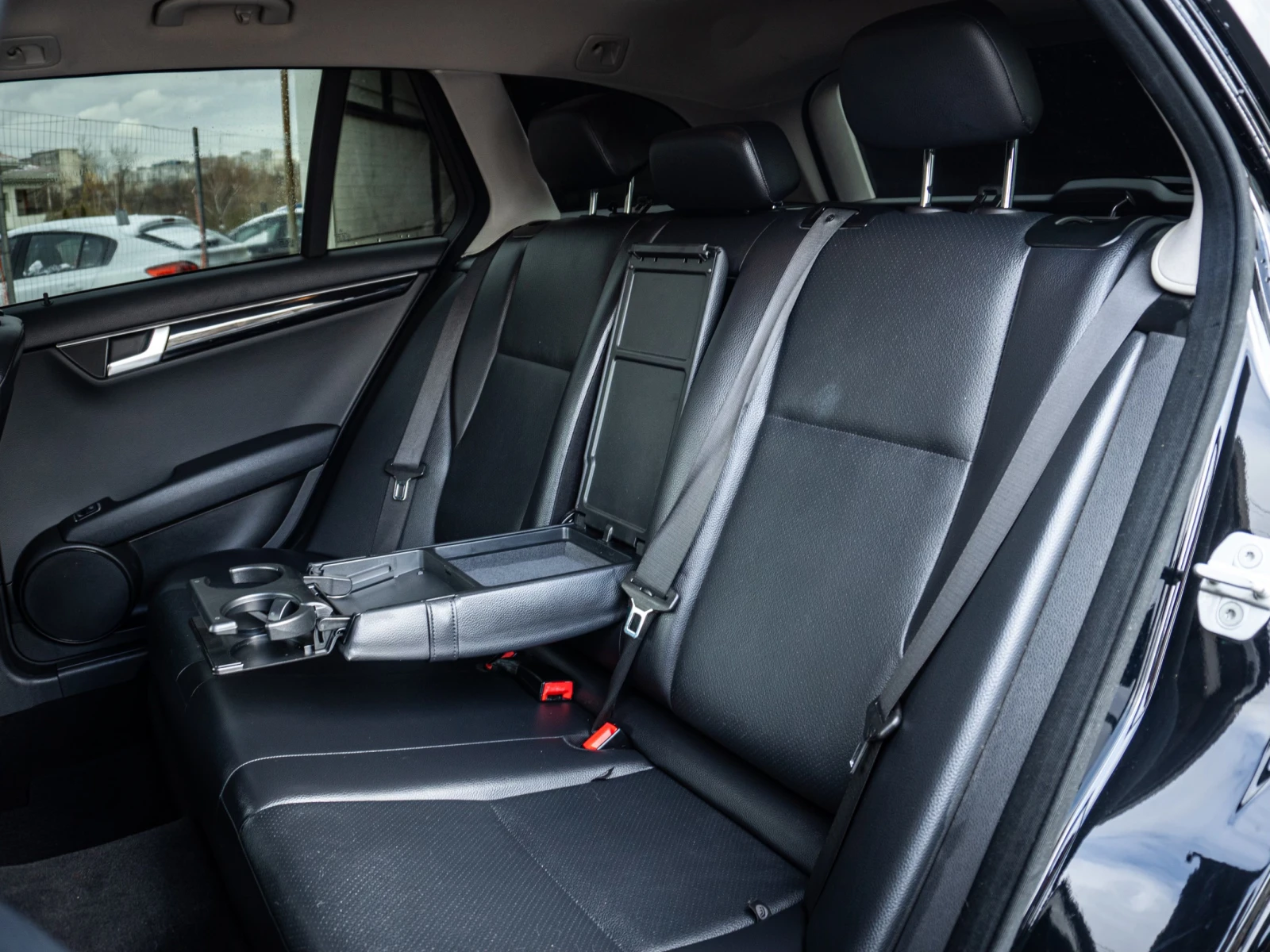 Mercedes-Benz C 220 2.2 CDI FACE / NAVI / LED | Mobile.bg — изображение 14