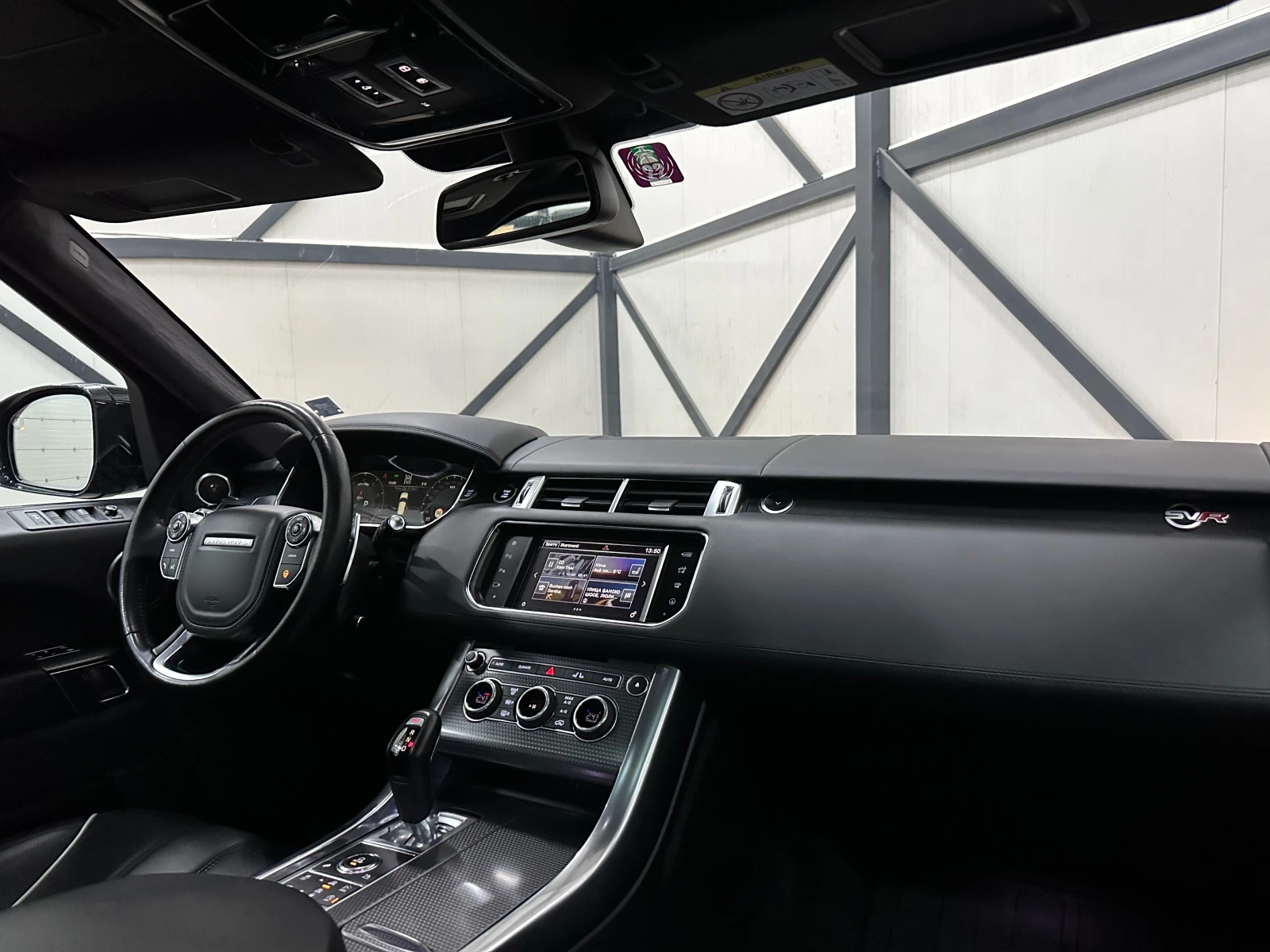 Land Rover Range Rover Sport  * SVR* SUPERCHARCHED* 69 000* 360* HUD*  | Mobile.bg   10