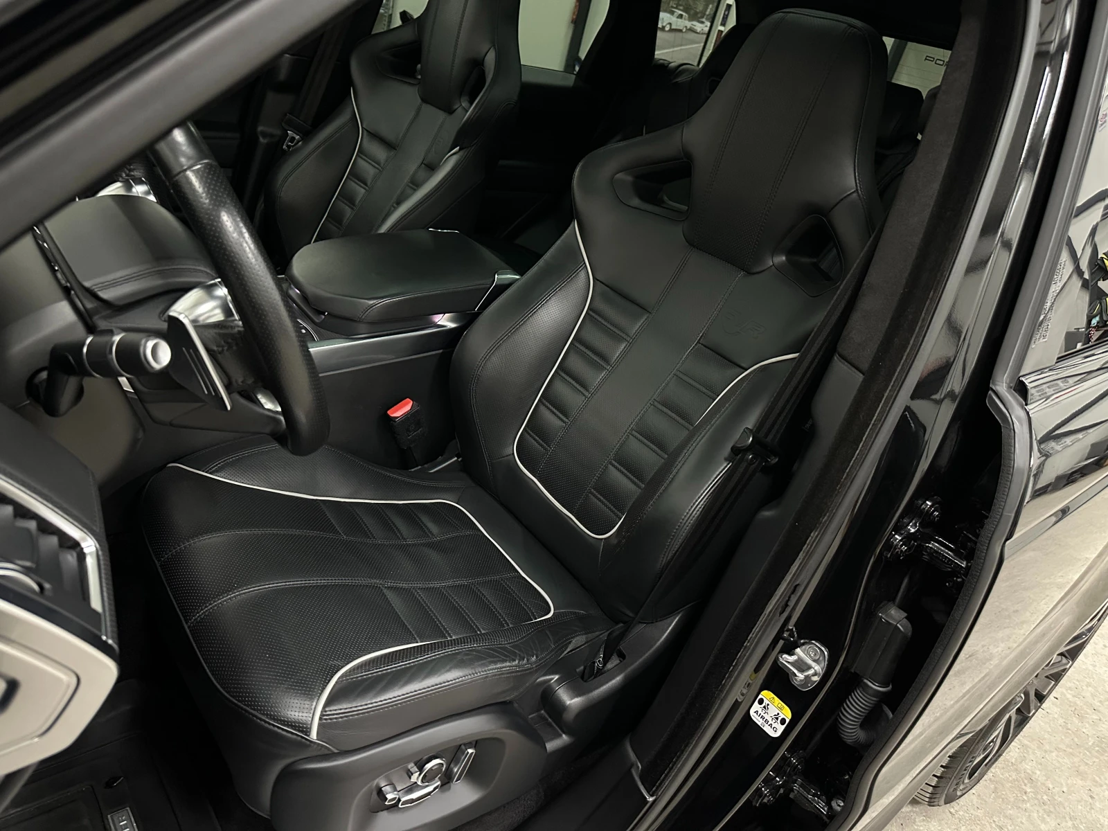 Land Rover Range Rover Sport  * SVR* SUPERCHARCHED* 69 000* 360* HUD*  | Mobile.bg   16