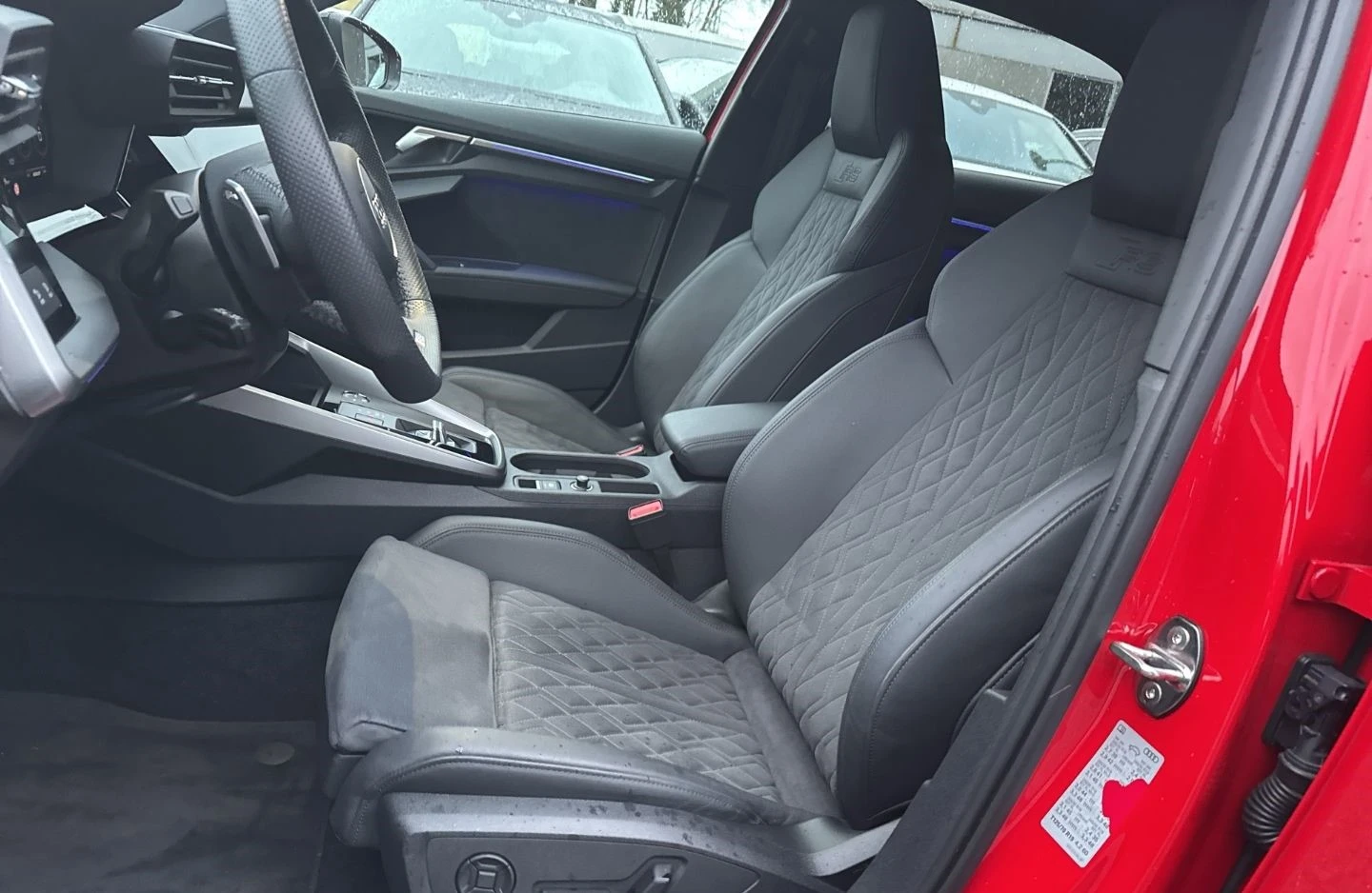 Audi Rs3 2.5 TFSI/ CERAMIC/ DYNAMIC/ MATRIX/ B&O/ HEAD UP/ - изображение 10