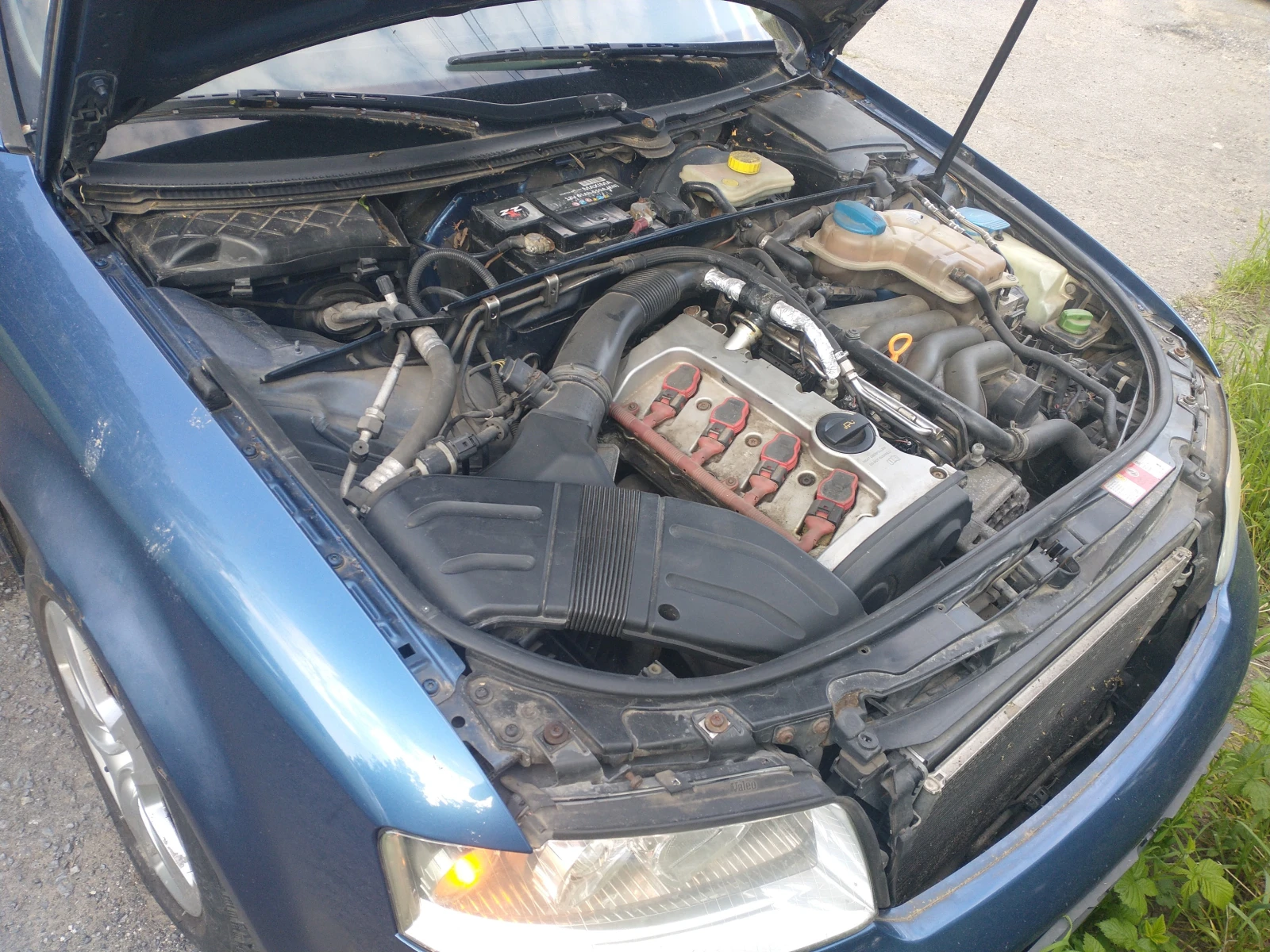 Audi A4 2, 0 - изображение 6