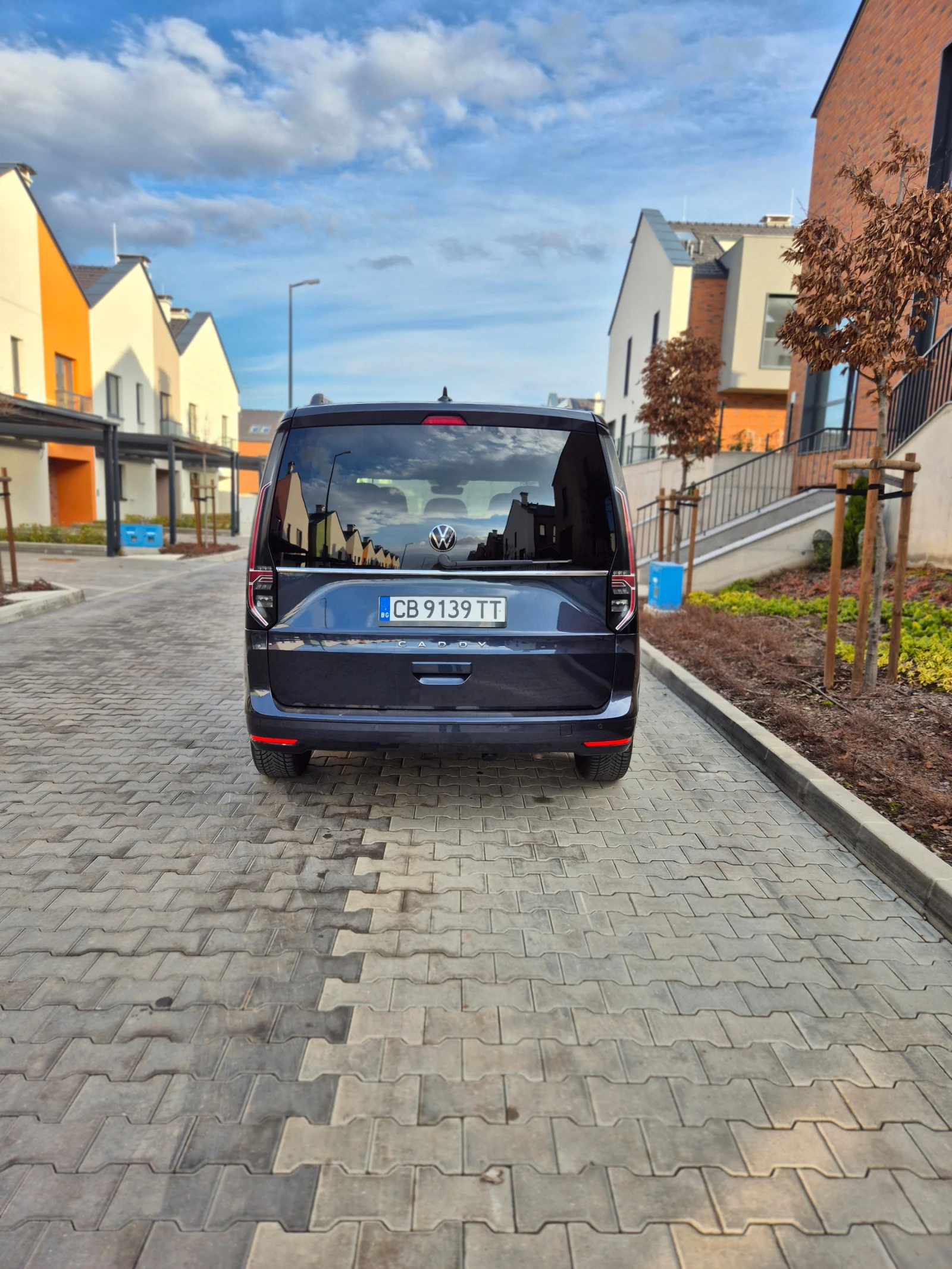 VW Caddy SBBH55 - изображение 5