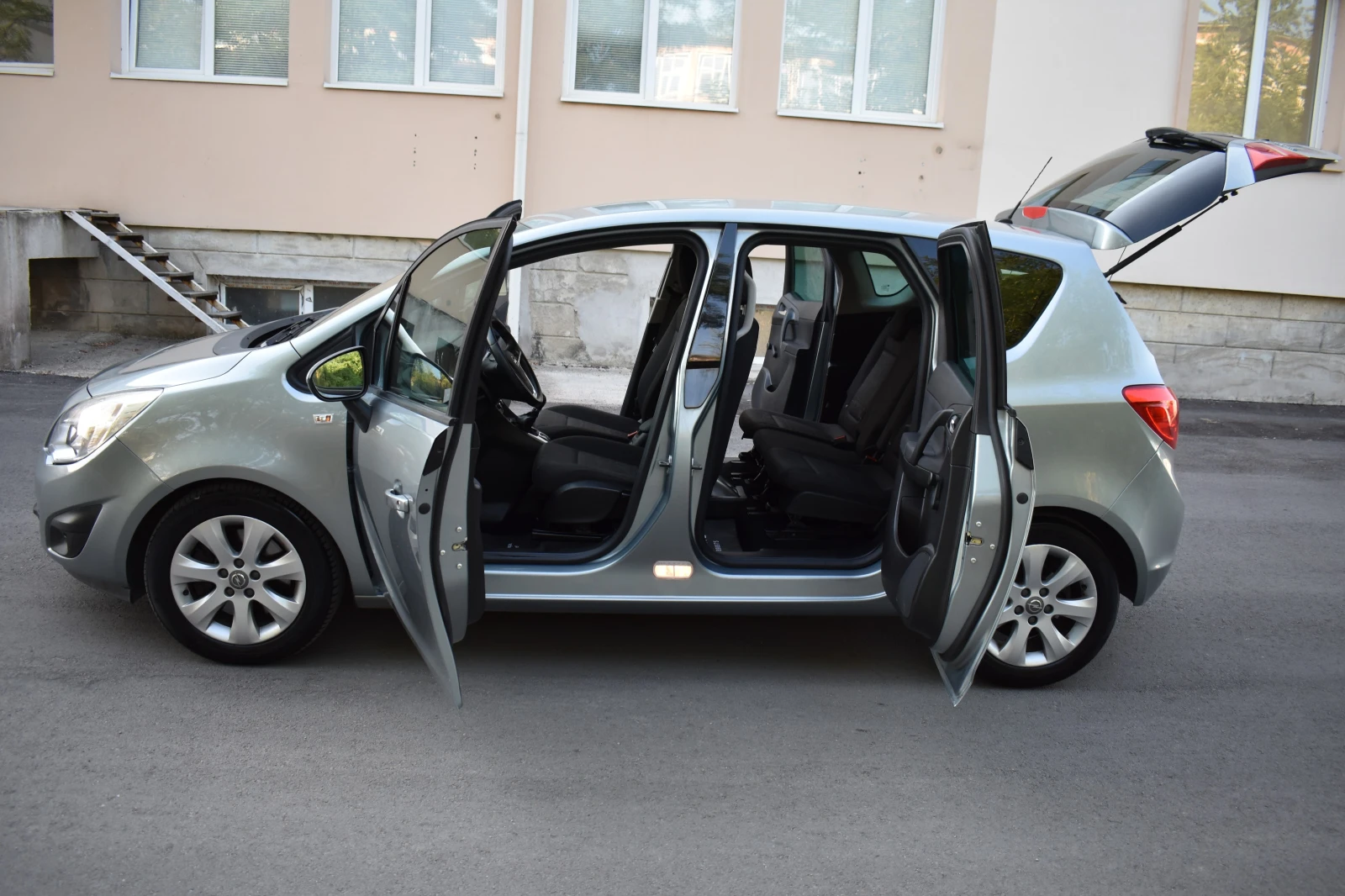 Opel Meriva 1.7CDTI/110kc= 6ck= EURO5= ITALY= ОТЛИЧНА!!! - изображение 8