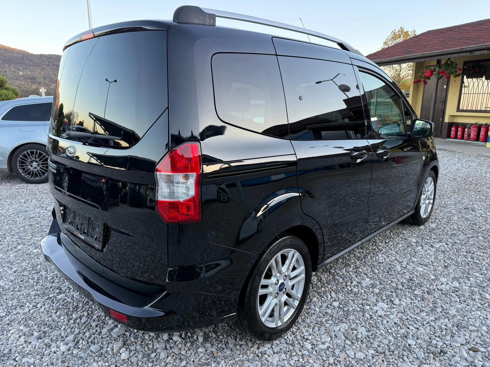 Ford Courier 1.5 TOURNEO COURIER ! !ЕВРО 6! ! РЕАЛНИ КИЛОМЕТРИ - изображение 5