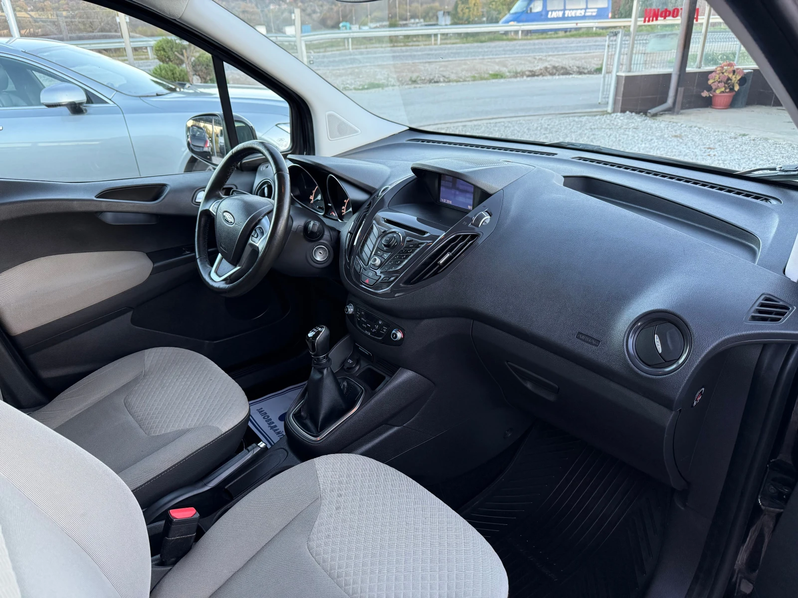 Ford Courier 1.5 TOURNEO COURIER ! !ЕВРО 6! ! РЕАЛНИ КИЛОМЕТРИ - изображение 9