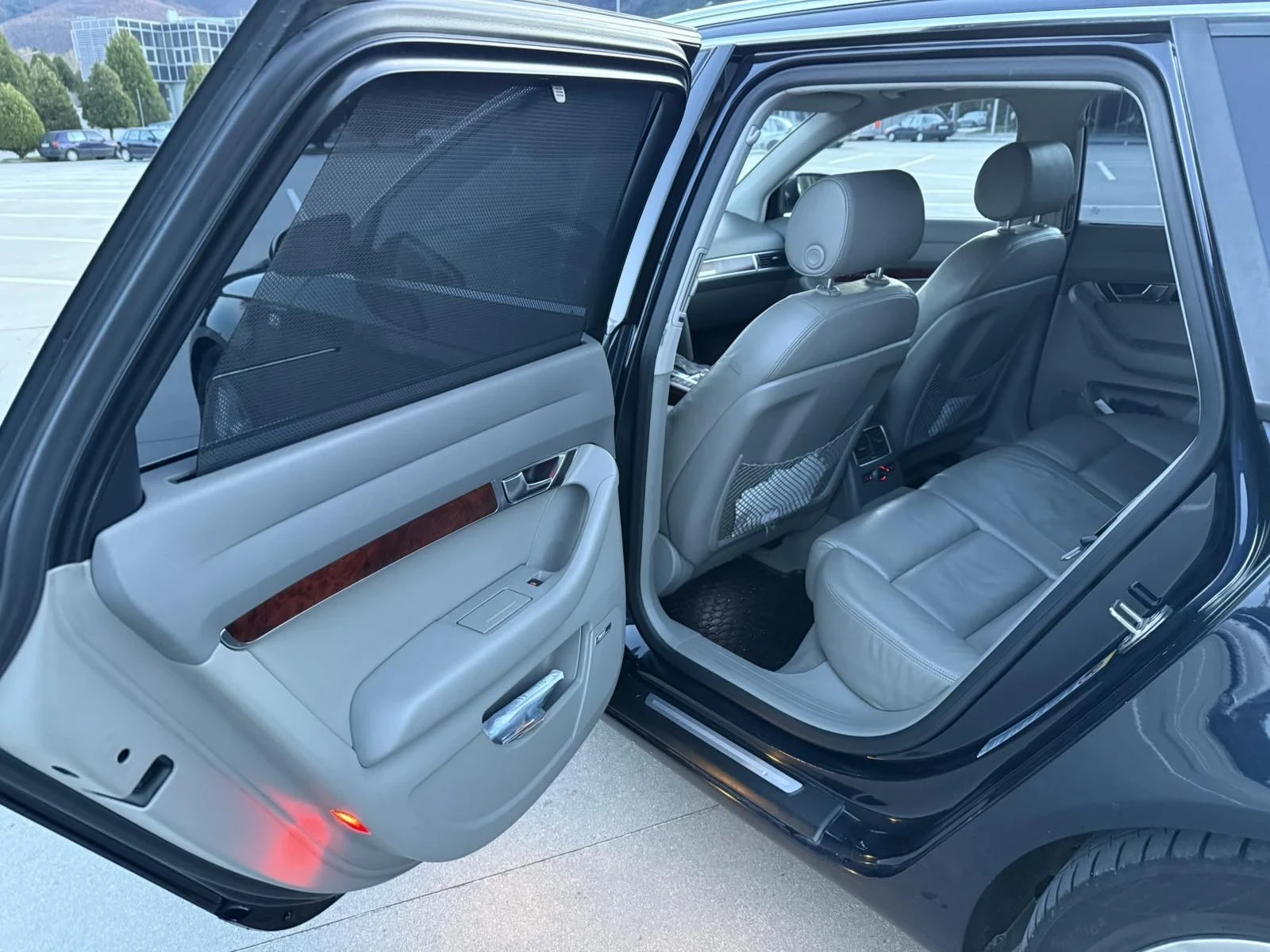 Audi A6  Avant 4.2i  LPG  - изображение 9