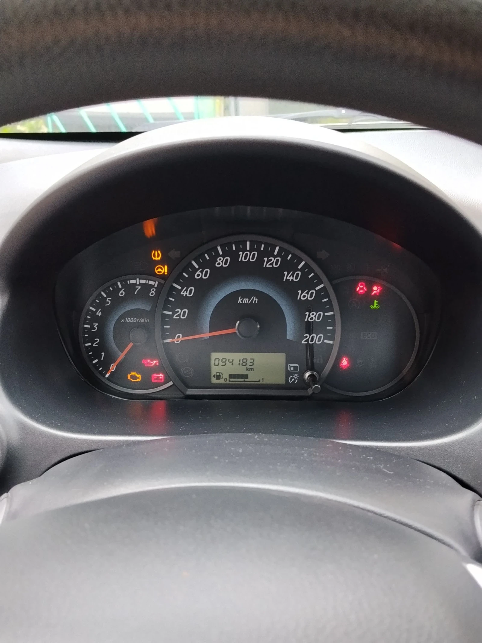 Mitsubishi Space star 1.0, снимка 12 - Автомобили и джипове - 53769152