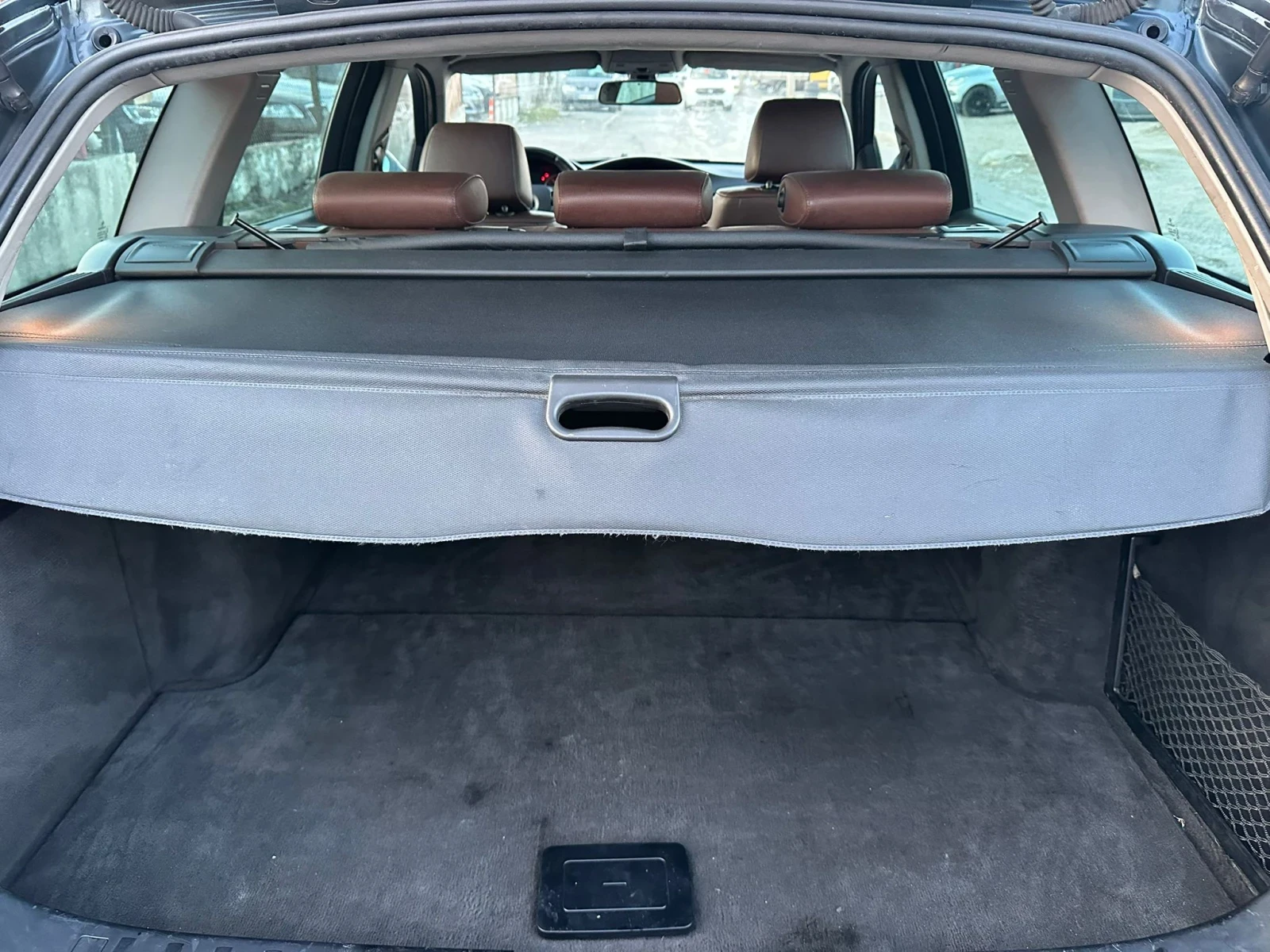 BMW 330 D Xdrive EURO4 , снимка 13 - Автомобили и джипове - 53088714