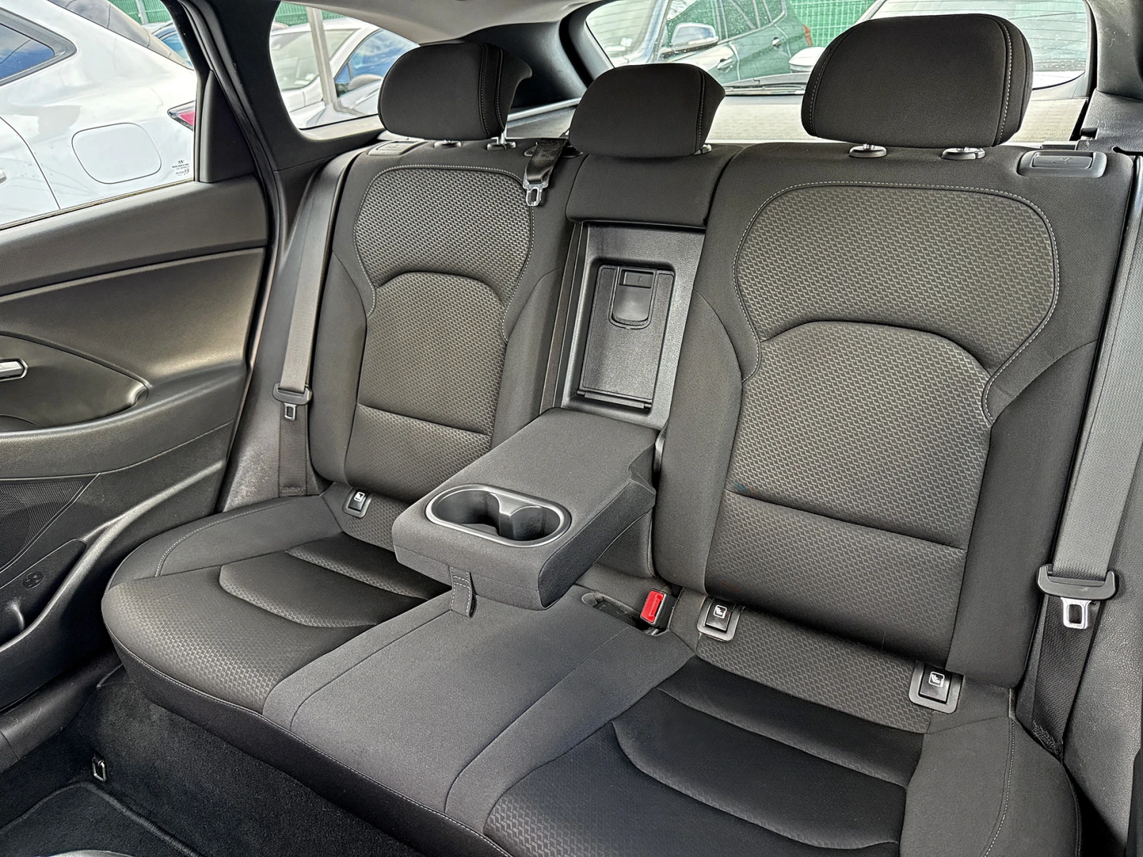 Hyundai I30 | Mobile.bg � ����������� 11