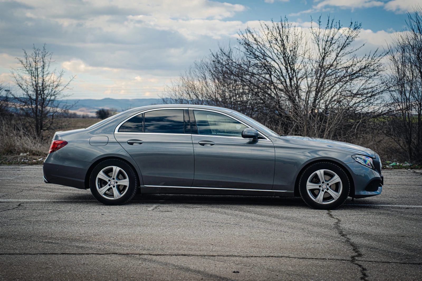 Mercedes-Benz E 220 9-G - изображение 5