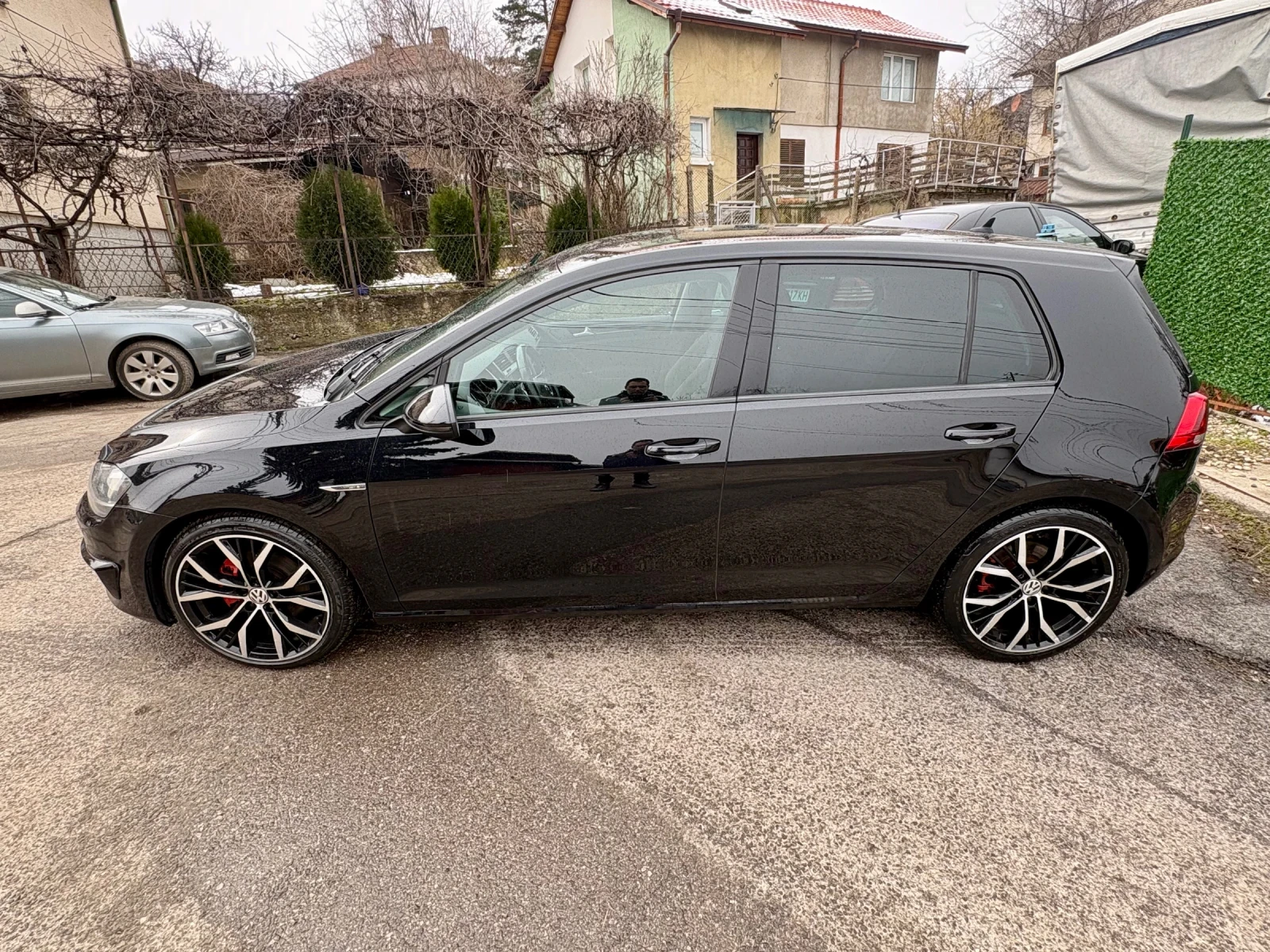 VW Golf Обслужен, Keyless, Керамика, Бензин, снимка 7 - Автомобили и джипове - 53560928