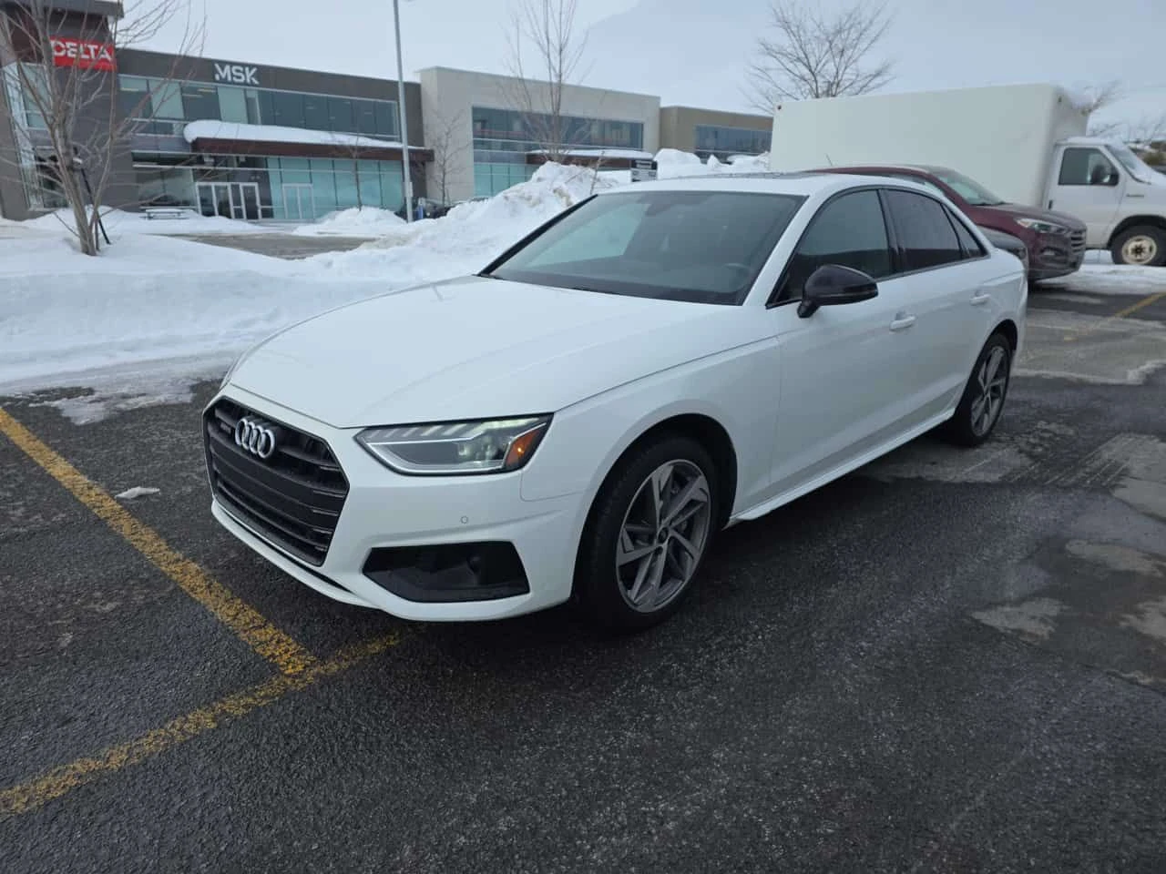 Audi A4 Komfort 45 TFSI quattro | SUNROOF | �������� |  | Mobile.bg � ����������� 1