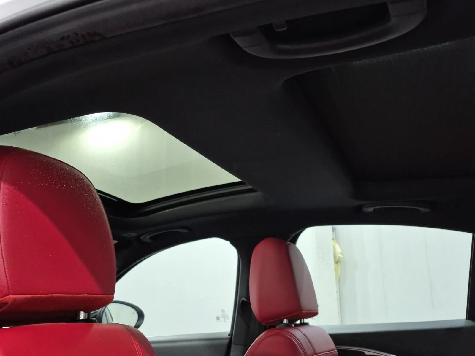 Alfa Romeo Giulia VELOCE AWD 280кс * Възможност за Лизинг* , снимка 14 - Автомобили и джипове - 53775601