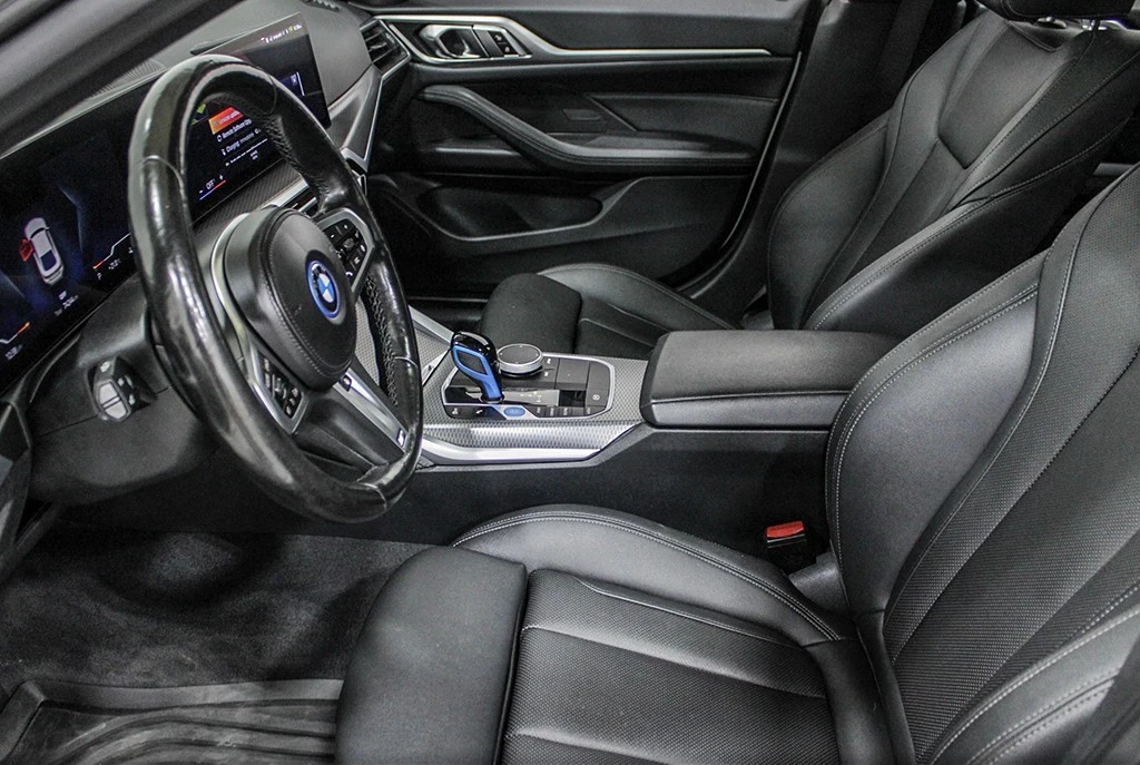 BMW i4 eDrive40 Coupe, снимка 8 - Автомобили и джипове - 53785336