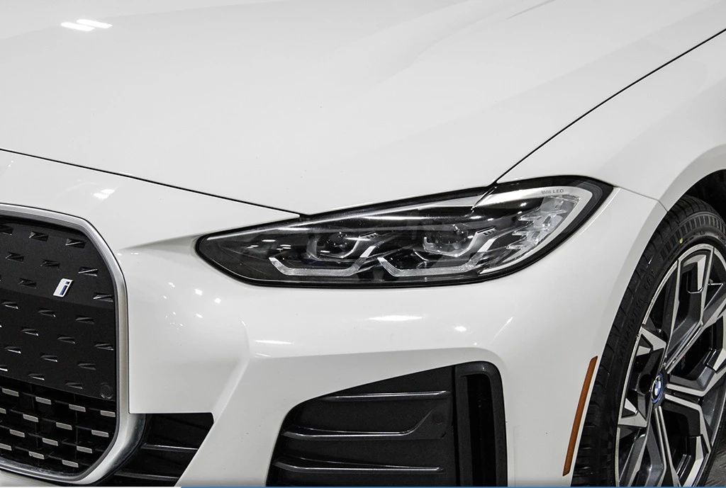 BMW i4 eDrive40 Coupe, снимка 5 - Автомобили и джипове - 53785336