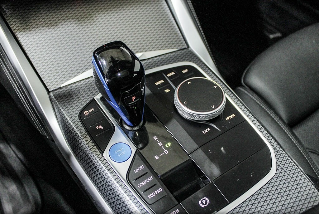 BMW i4 eDrive40 Coupe, снимка 9 - Автомобили и джипове - 53785336