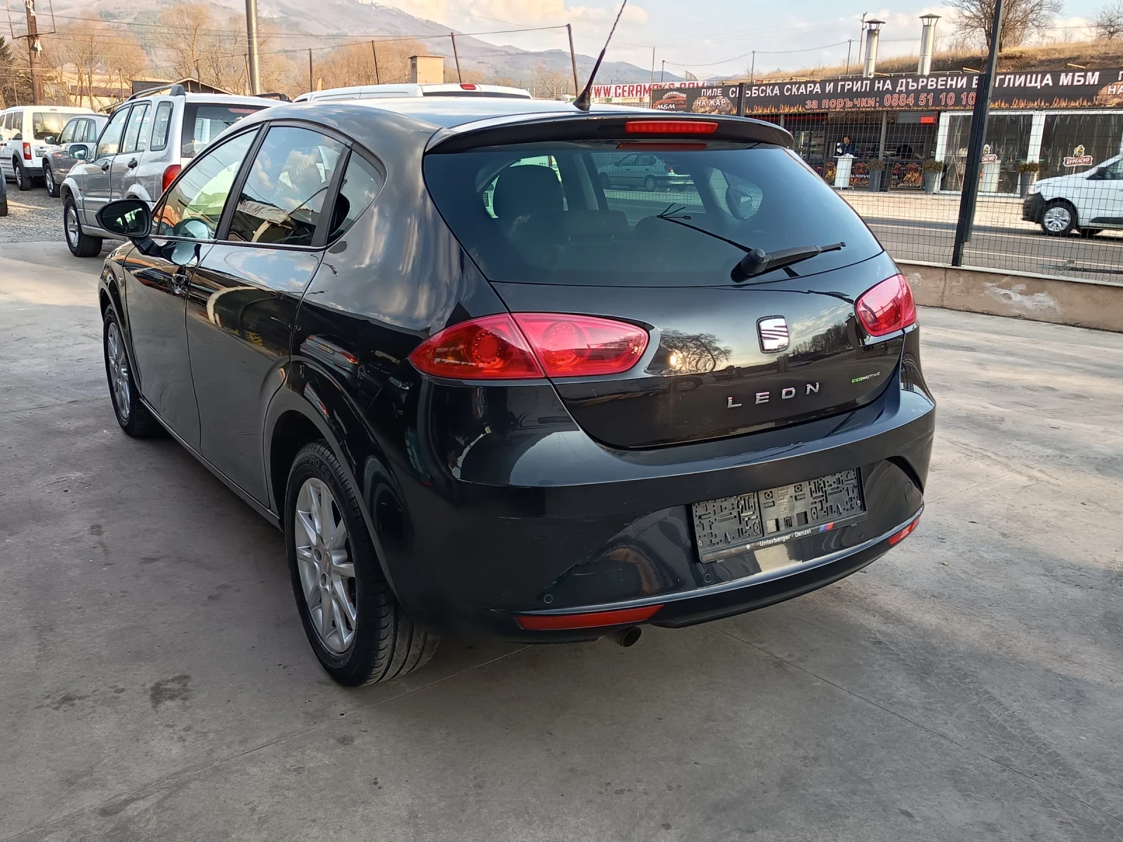 Seat Leon 1.9tdi, снимка 6 - Автомобили и джипове - 53863848