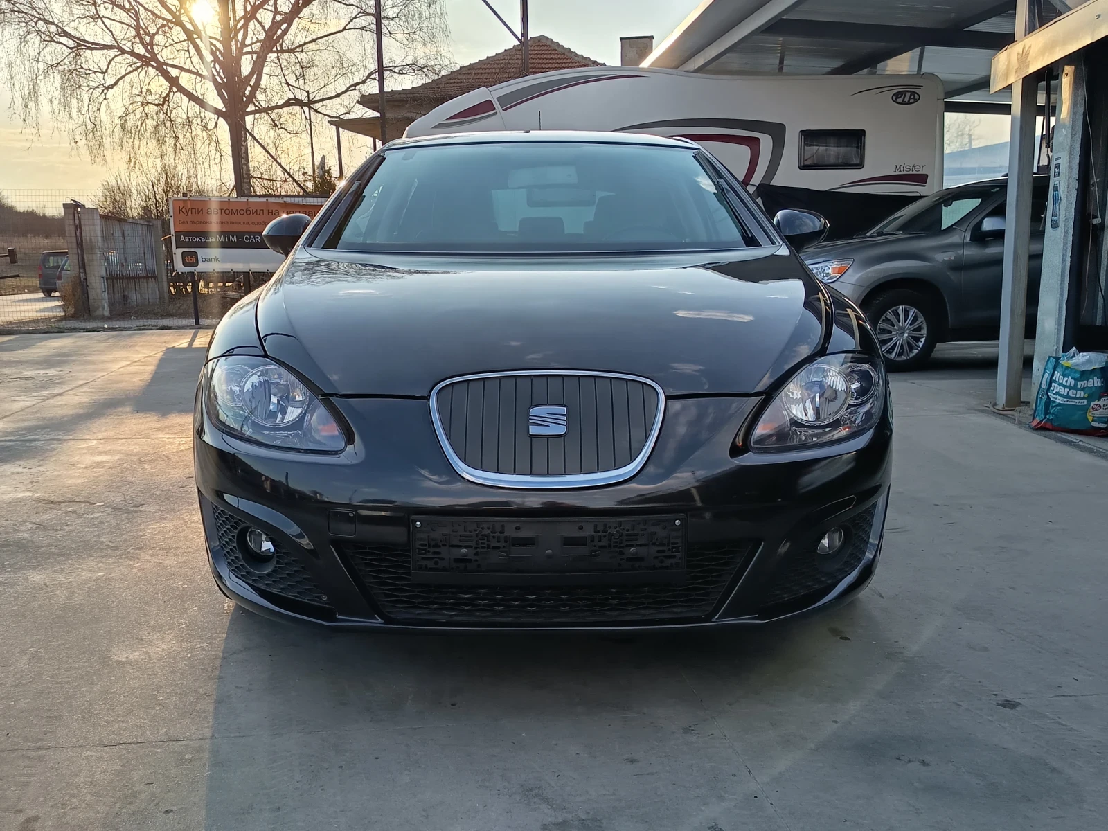 Seat Leon 1.9tdi, снимка 14 - Автомобили и джипове - 53863848